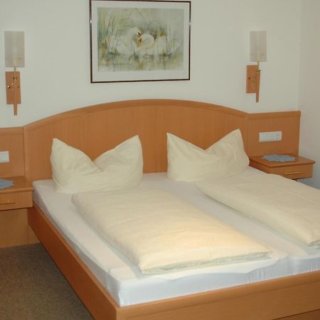 Hotel Garni Jennewein Майерхофен Стая снимка